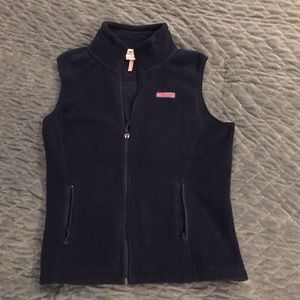 Women’s Small vineyard vines vest